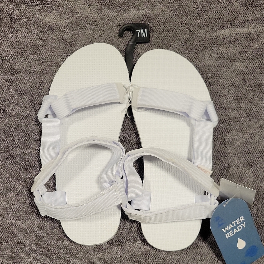 JBU White Water-Ready Sandals, NWT